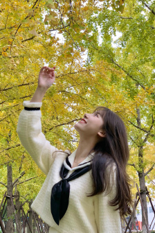 变成黑皮辣妹